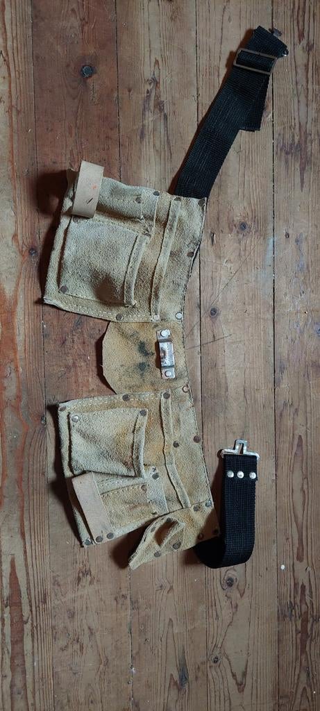 Leren gereedschapsriem met zakken, Doe-het-zelf en Verbouw, Gereedschap | Handgereedschap, Ophalen of Verzenden, Gebruikt