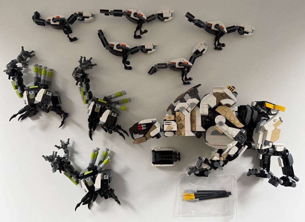 LEGO MOC Horizon zero dawn custom builds by Serial Builder, Ophalen of Verzenden, Zo goed als nieuw, Complete set, Lego