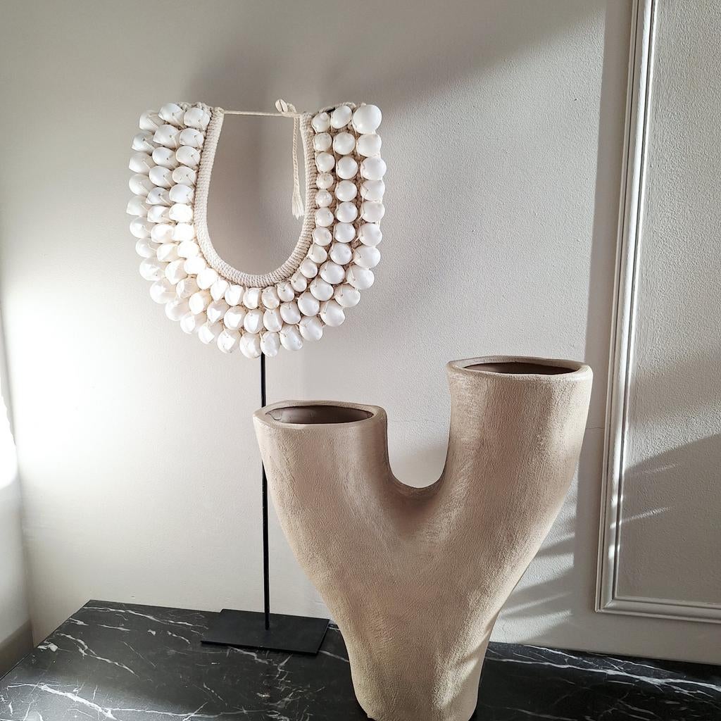 Grote witte schelpenketting op voet 60 cm, Nieuw, Ophalen of Verzenden, X, X