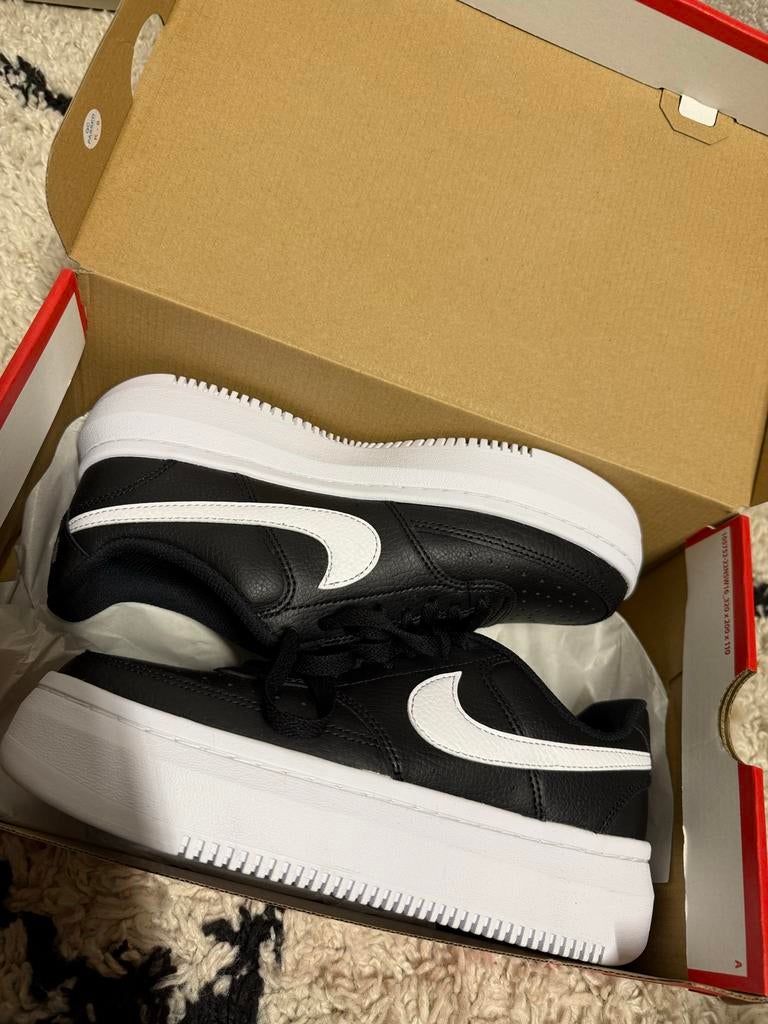 Nike Court Vision Alta, maat 39, Ophalen of Verzenden, Nieuw, Zwart, Sneakers of Gympen