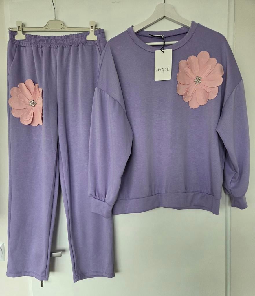 Lila dames set met bloemdetails, Kleding | Dames, Huispakken, Ophalen of Verzenden, Paars