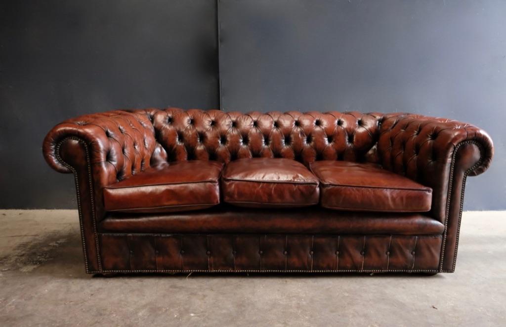prachtige origineel Engelse Chesterfield bank, Ophalen, Gebruikt, Leer, Chesterfield Engels vintage Industrieel Landelijk