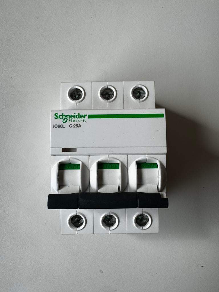 Schneider automaat IC60L C-25A NIEUW!, Ophalen of Verzenden, Nieuw, Schakelaar