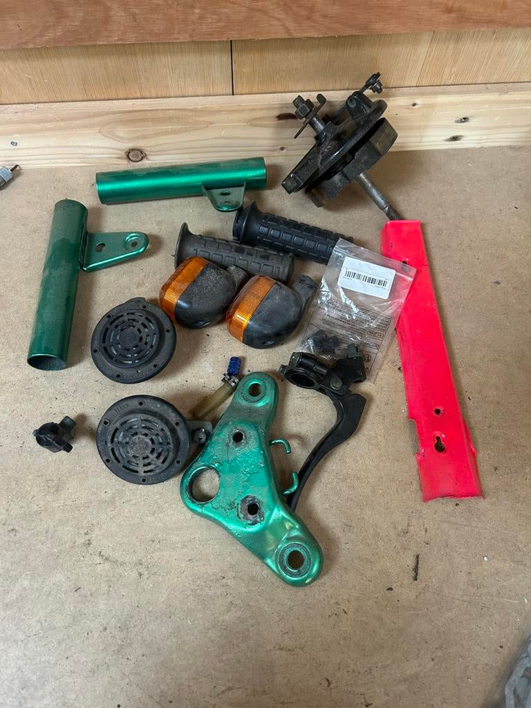 Partij tomos onderdelen, Hobby en Vrije tijd, Ophalen of Verzenden, Zo goed als nieuw, Overige schalen, Onderdeel