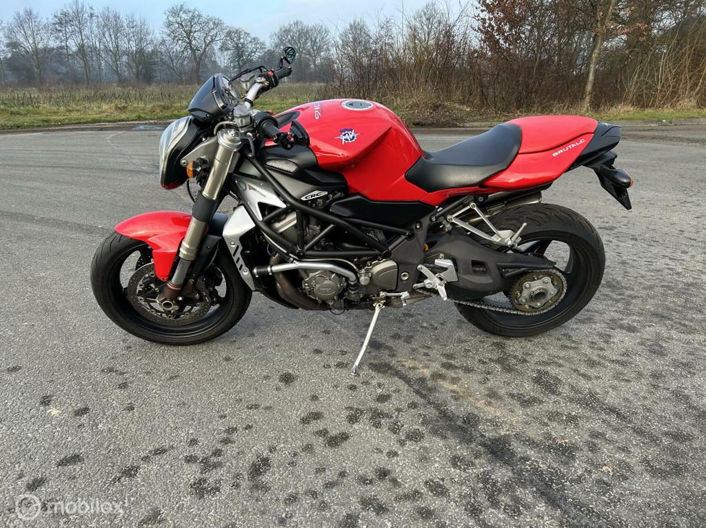 MV Agusta 910 S Brutale - foto 2