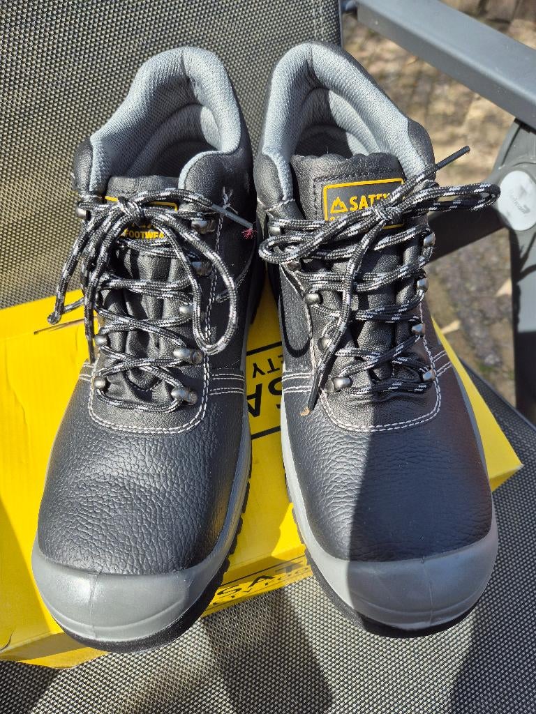 Werkschoenen Maat 42 NIEUW, Ophalen of Verzenden, Nieuw