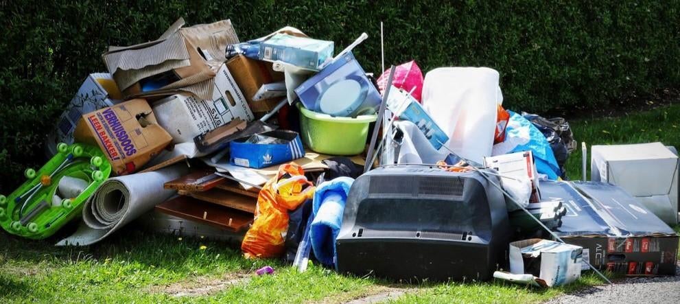 Afval & Grofvuil Ophaaldienst De Troep Taxi, Ophalen, Gebruikt