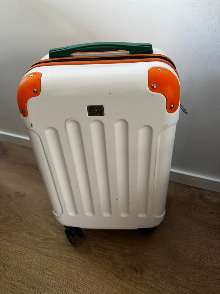 Postcode Loterij koffer ophalen voor 2 repen ivm beschadigin, Sieraden, Tassen en Uiterlijk, Koffers, Gebruikt, 50 tot 60 cm, Hard kunststof