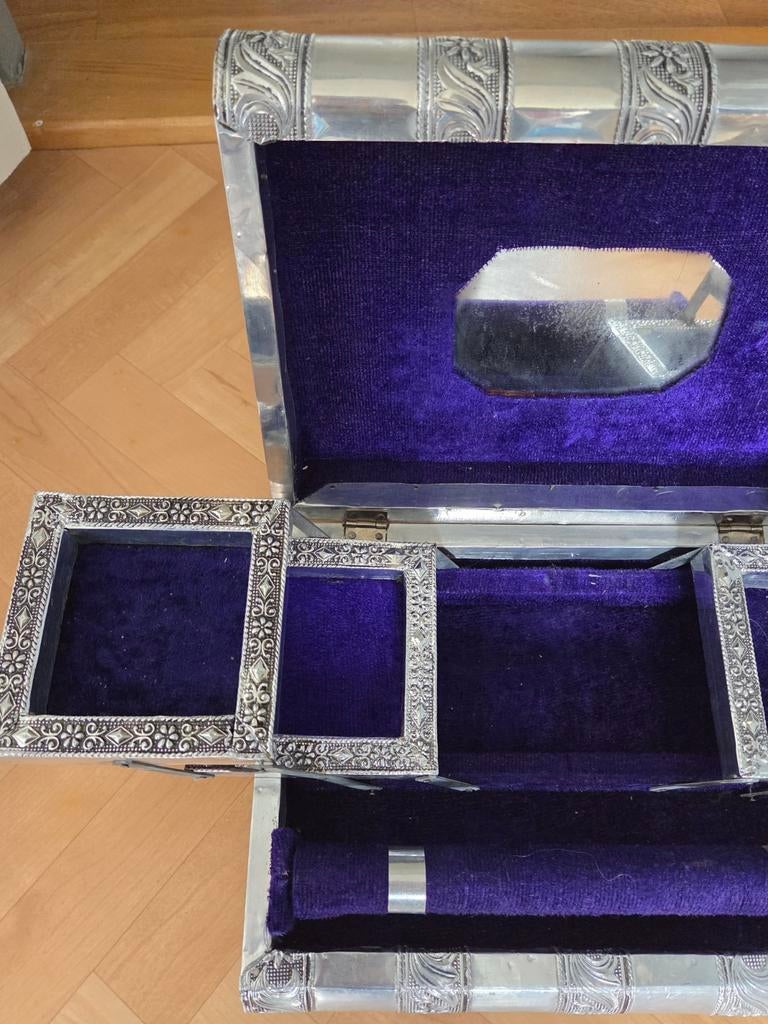 Vintage sieradendoos met paars fluweel, Ophalen of Verzenden, Gebruikt