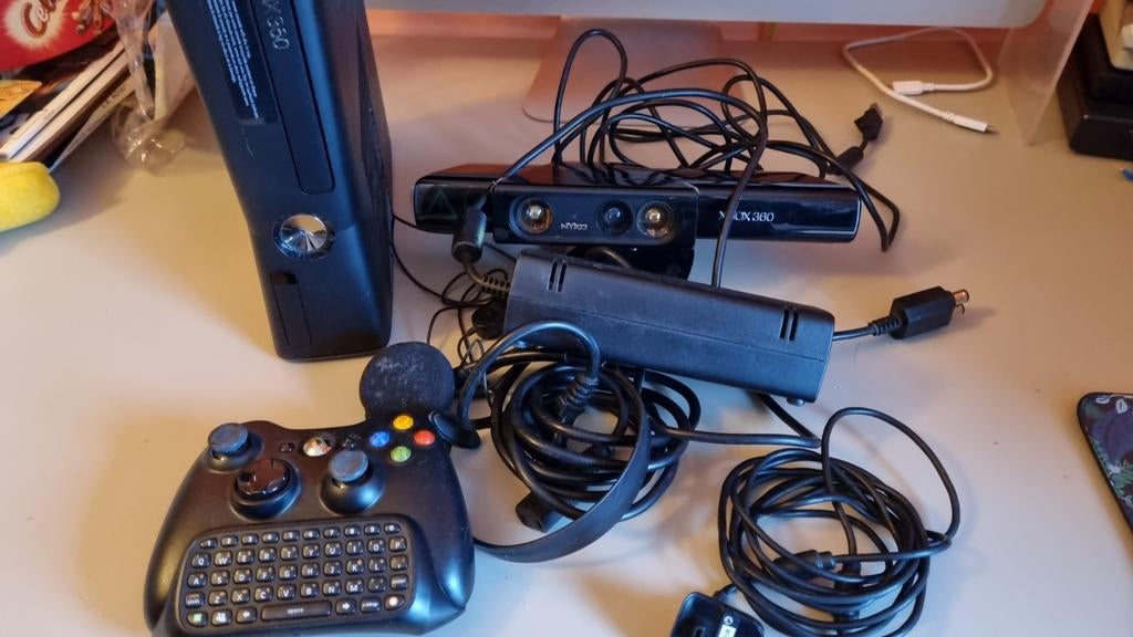 Xbox 360 compleet pakket, Ophalen of Verzenden, 250 GB, Met 1 controller