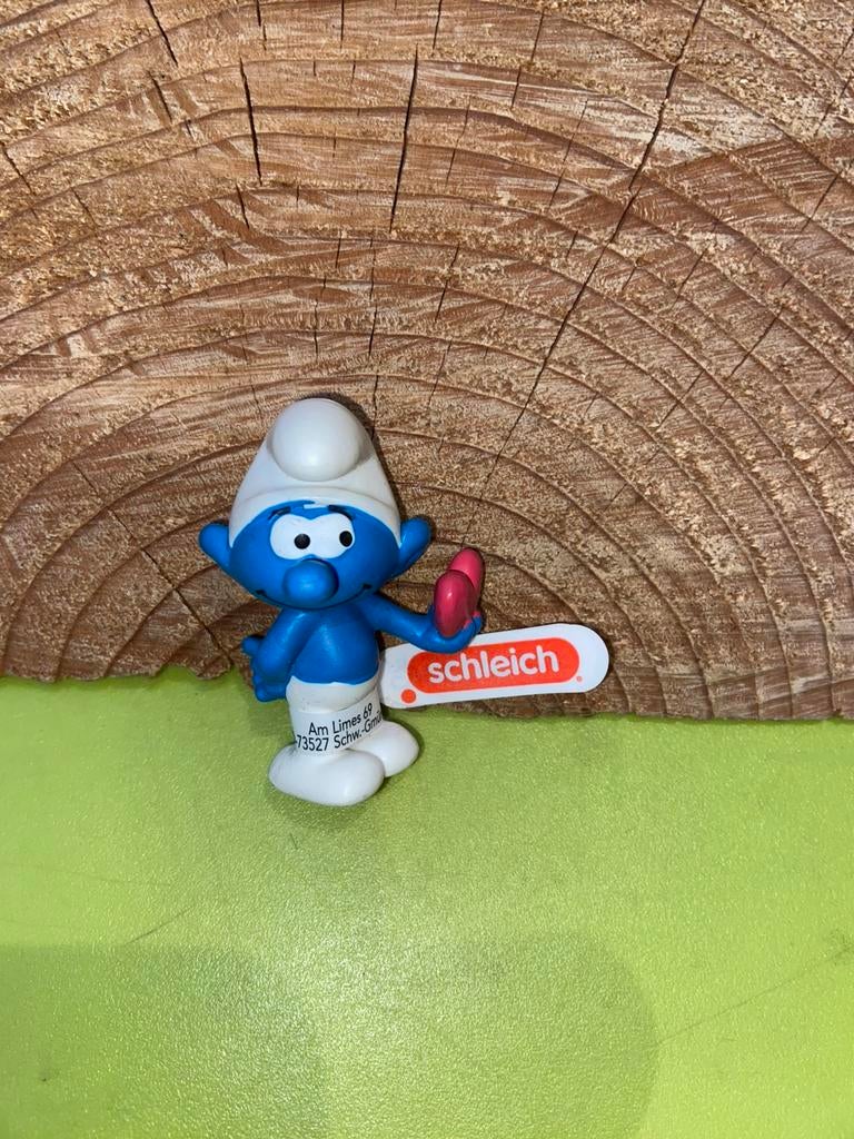 Smurfen smurf met hartje, Ophalen of Verzenden, Zo goed als nieuw, Verschillende Smurfen