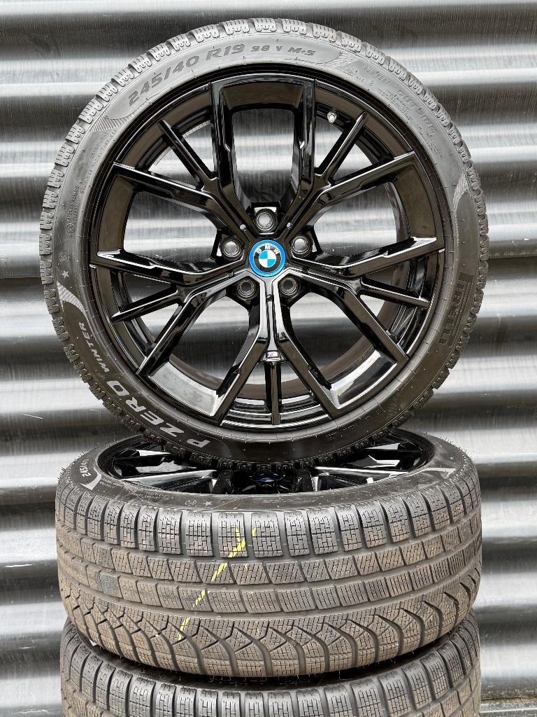 19” Orig zgan Styling 845M Bmw G30 G31 velgen Winterbanden, 19 inch, Band(en), Gebruikt, 245 mm