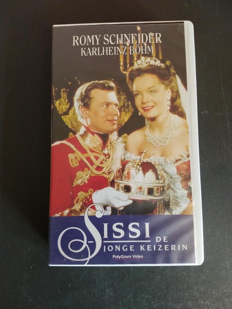 3-disc DVD Box Sissi trilogie Romy Schneider + originele VHS, Alle leeftijden, Ophalen of Verzenden, Zo goed als nieuw, Drama