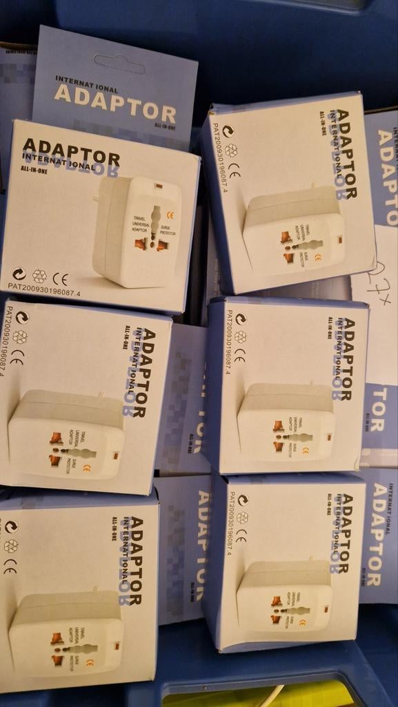 Partij 27x Internationale Reis Power Adapters All-in-One, Ophalen, Nieuw, Apple iPhone