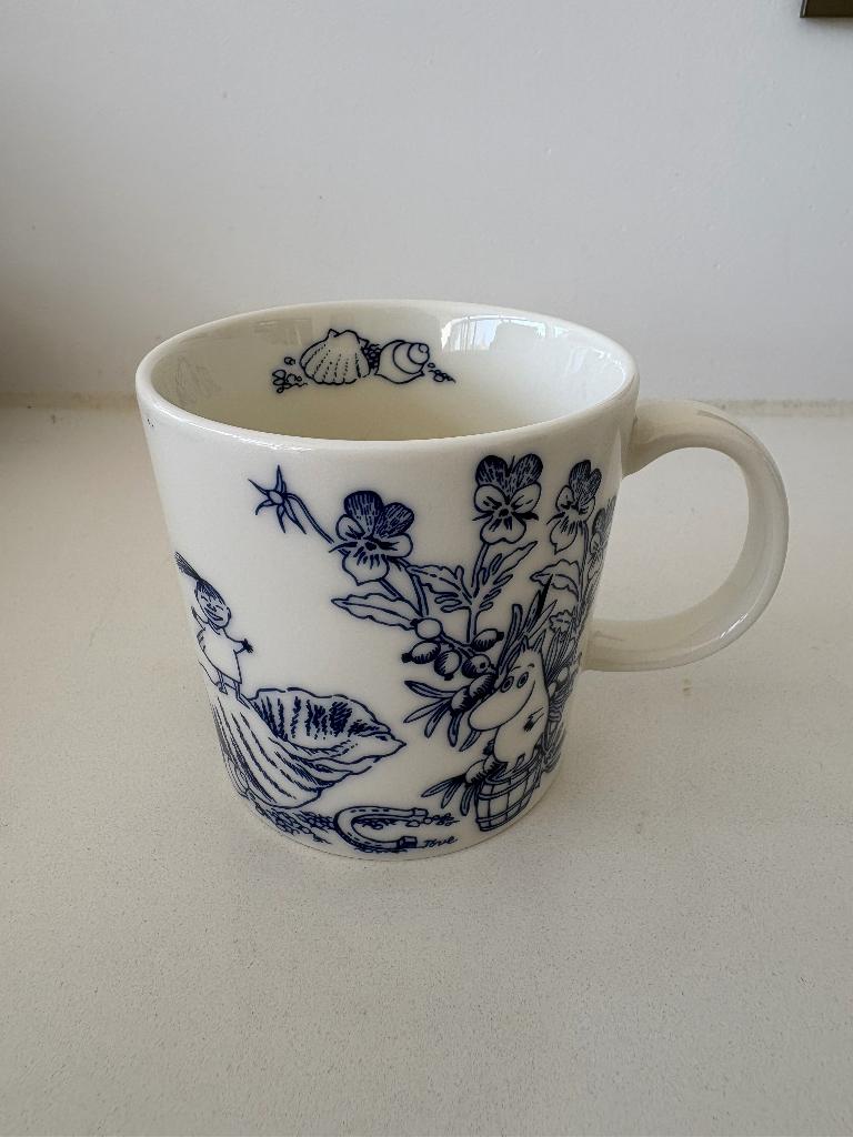 Moomin Arabia beker limited edition Sea breeze, Keramiek, Nieuw, Ophalen of Verzenden, Overige stijlen