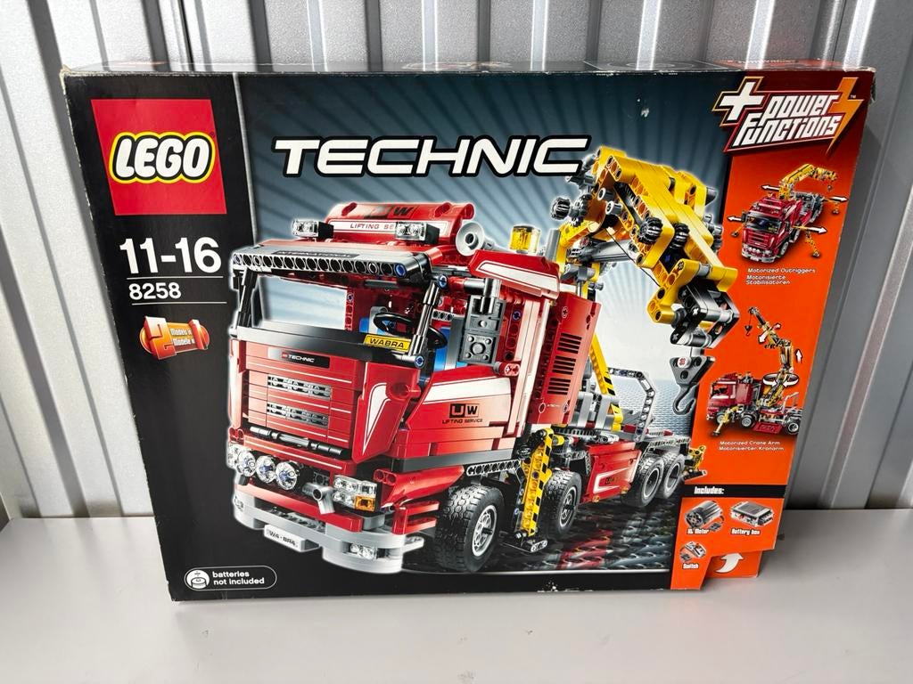 Lego technic 8258 Crawler Crane / rode kraanwagen €175,00, Lego, Lego, Lego, Ophalen of Verzenden