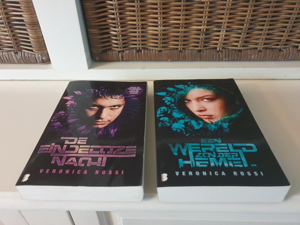 Veronica Rossi - 2 boeken, Ophalen of Verzenden, Gelezen