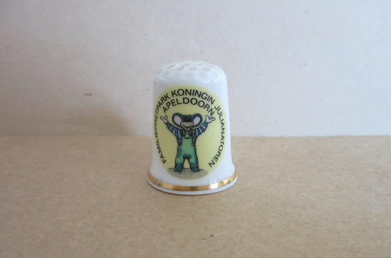 Koningin Julianatoren vingerhoedje, Verzenden, Zo goed als nieuw