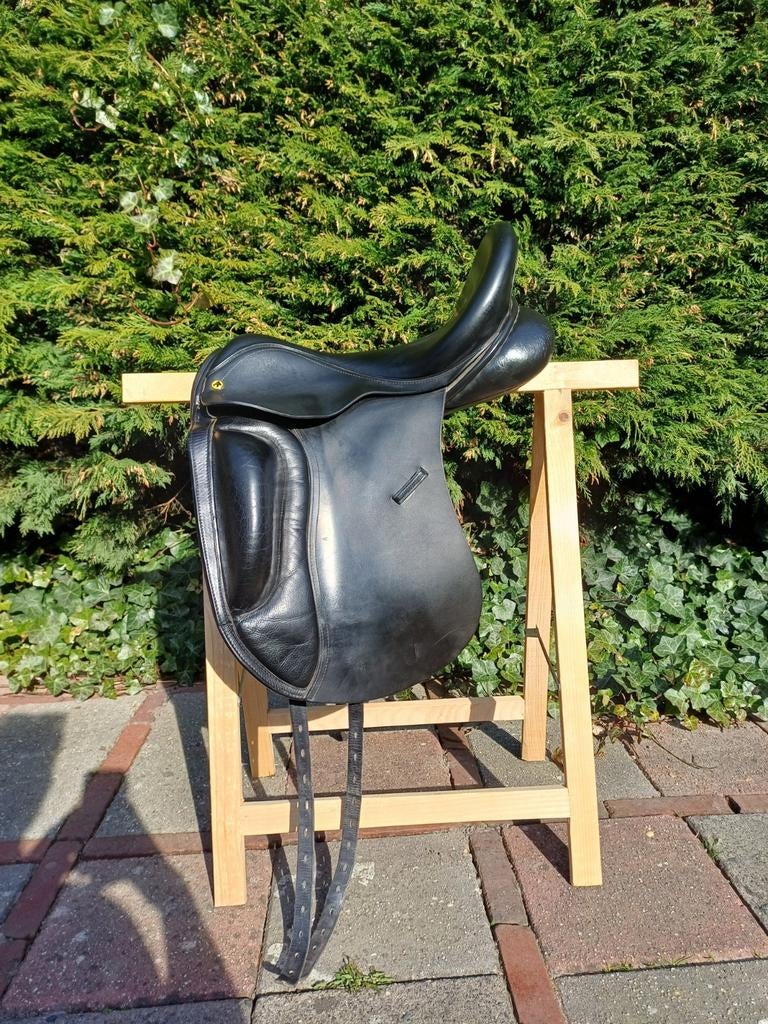 Anatomica M-W en Daaleman extra wijd, Dieren en Toebehoren, Paarden en Pony's | Zadels, Zo goed als nieuw, Dressuur, Ophalen of Verzenden