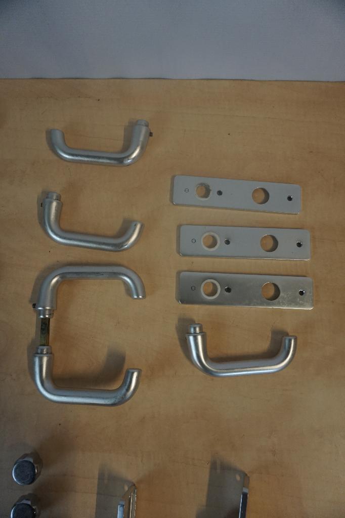 partij deurbeslag, Doe-het-zelf en Verbouw, Hang- en Sluitwerk, Ophalen of Verzenden, Gebruikt, Koper of Messing, Klink of Kruk