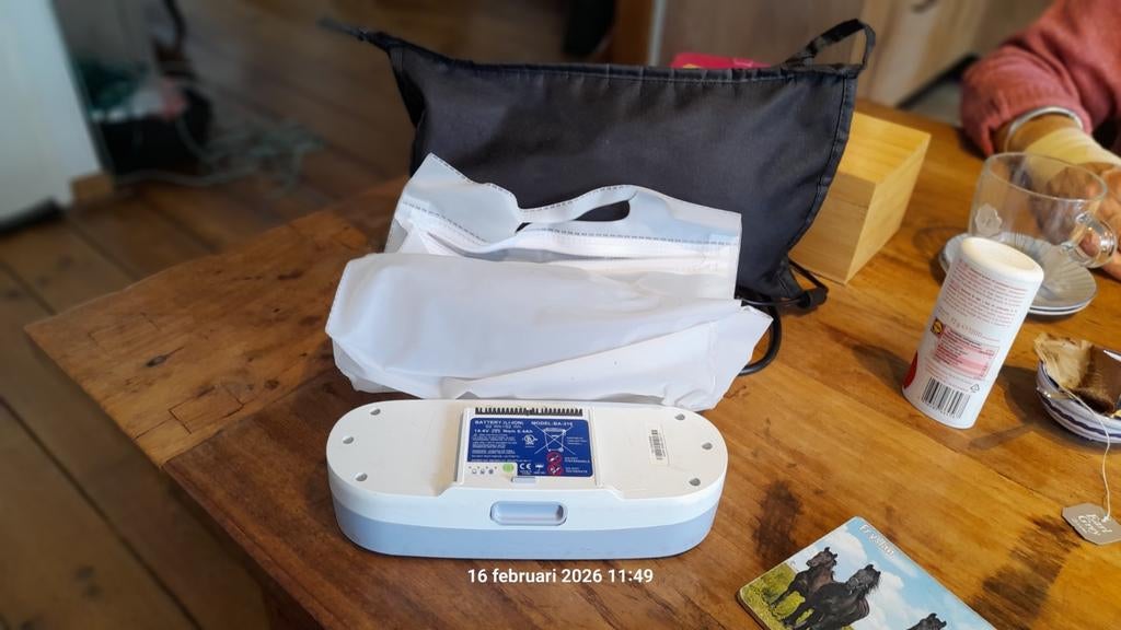 Batterij voor  mobiel zuurstof concentrator incl.Oplader., Ophalen of Verzenden, Zo goed als nieuw