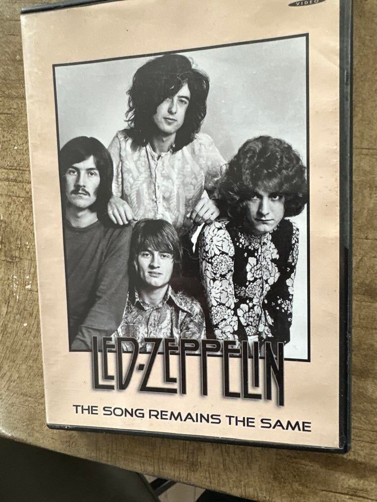 Led Zeppelin - The Song Remains the Same DVD, Alle leeftijden, Ophalen of Verzenden, Zo goed als nieuw, Muziek en Concerten