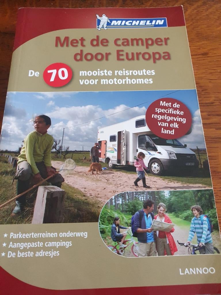 Michelin campergids met de camper door Europa met 70 routes, Boeken, Overige merken, Europa, Ophalen of Verzenden, Zo goed als nieuw