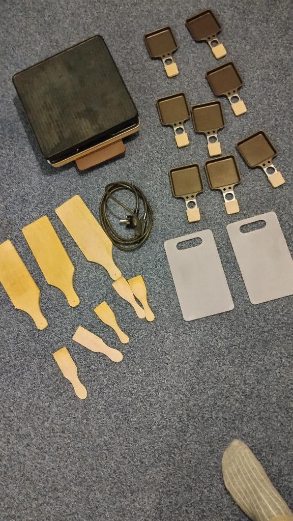 Gourmetstel uit de jaren '80, Witgoed en Apparatuur, Gourmetstellen, Ophalen, Gebruikt, 4 t/m 7 personen