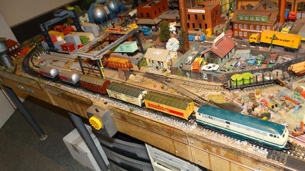 Lima goederen trein adv 13, Hobby en Vrije tijd, Modeltreinen | H0, Gelijkstroom, Ophalen of Verzenden, Analoog, Lima