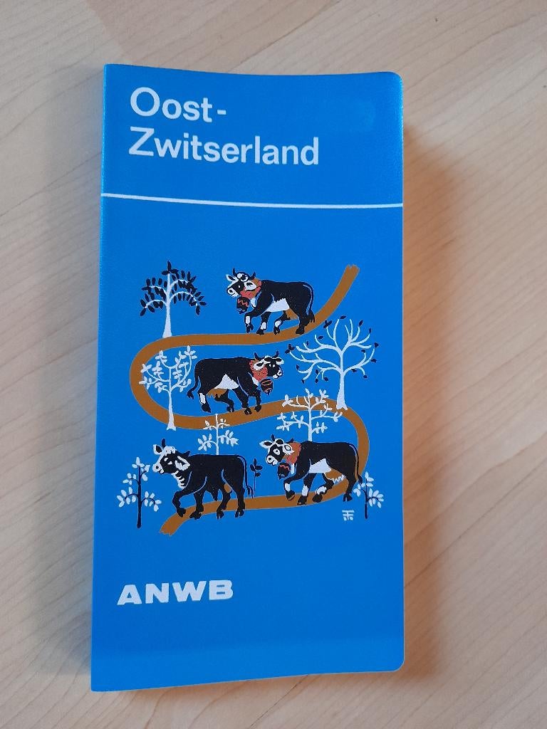 ANWB REISGIDS OOST ZWITSERLAND Met overzichtkaart, Europa, Ophalen of Verzenden, Reisgids of -boek, Gelezen