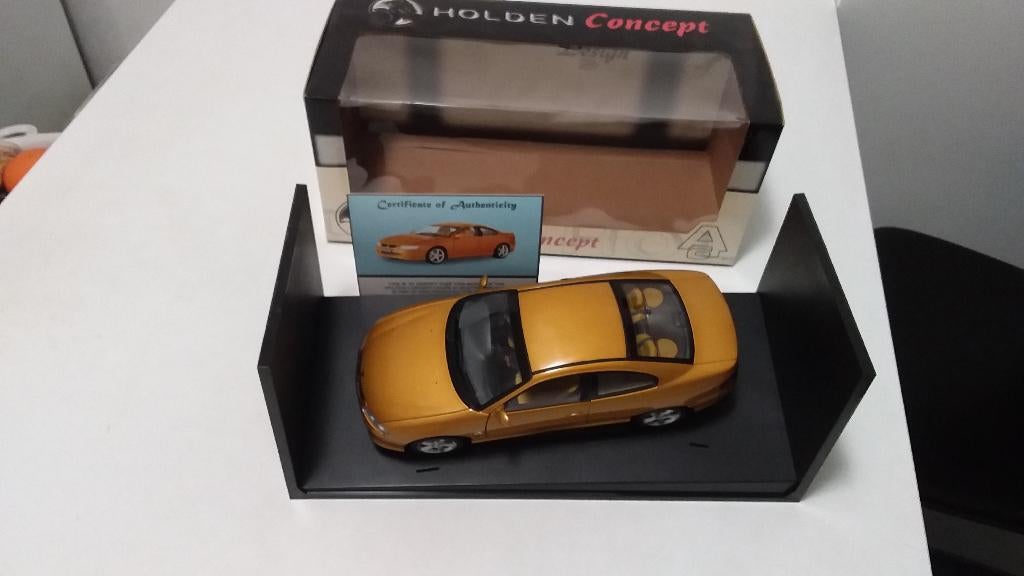 1/18 Holden Coupé Concept Car Autoart (Holden Commodore ), Hobby en Vrije tijd, Modelauto's | 1:18, Ophalen of Verzenden, Nieuw