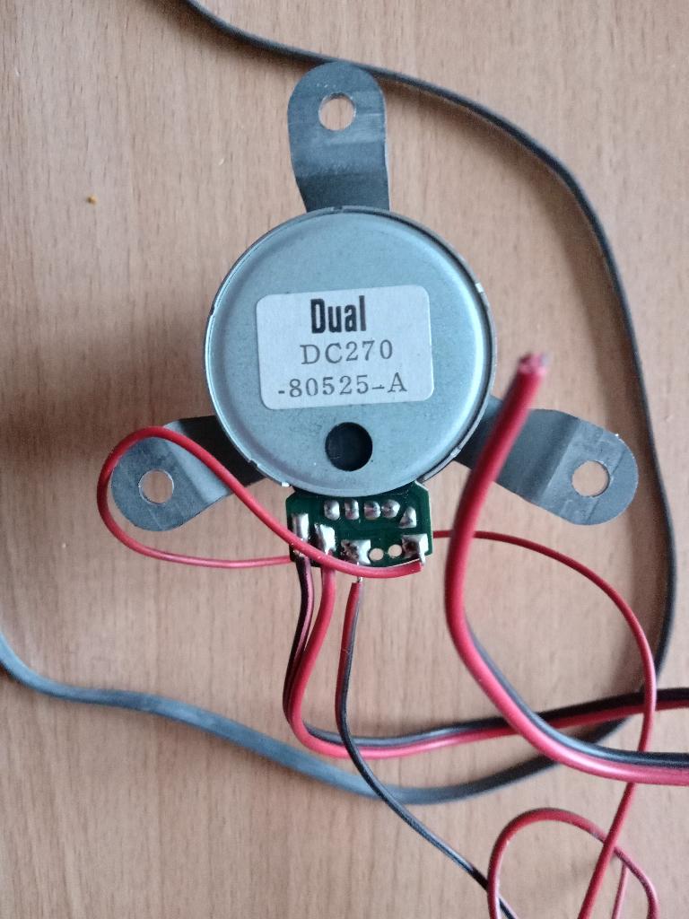 motor Dual DC 270, Verzenden, Zo goed als nieuw, Platenspeler-onderdeel, Dual
