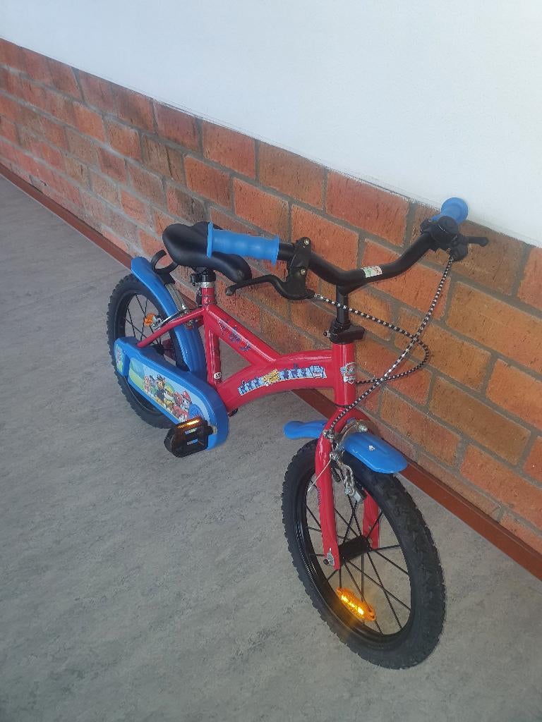 Paw Patrol Kinderfiets, Fietsen en Brommers, Fietsen | Kinderfietsjes, Ophalen, Zo goed als nieuw, Minder dan 16 inch