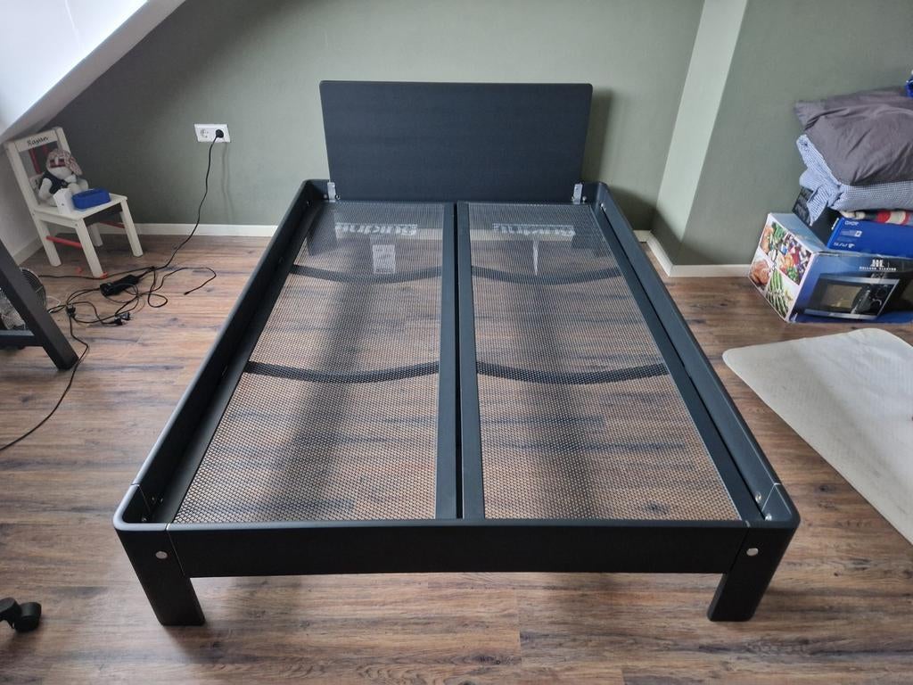 Auping Auronde 140x200 met 2 spiraalbodems, Ophalen, ., Zo goed als nieuw, .