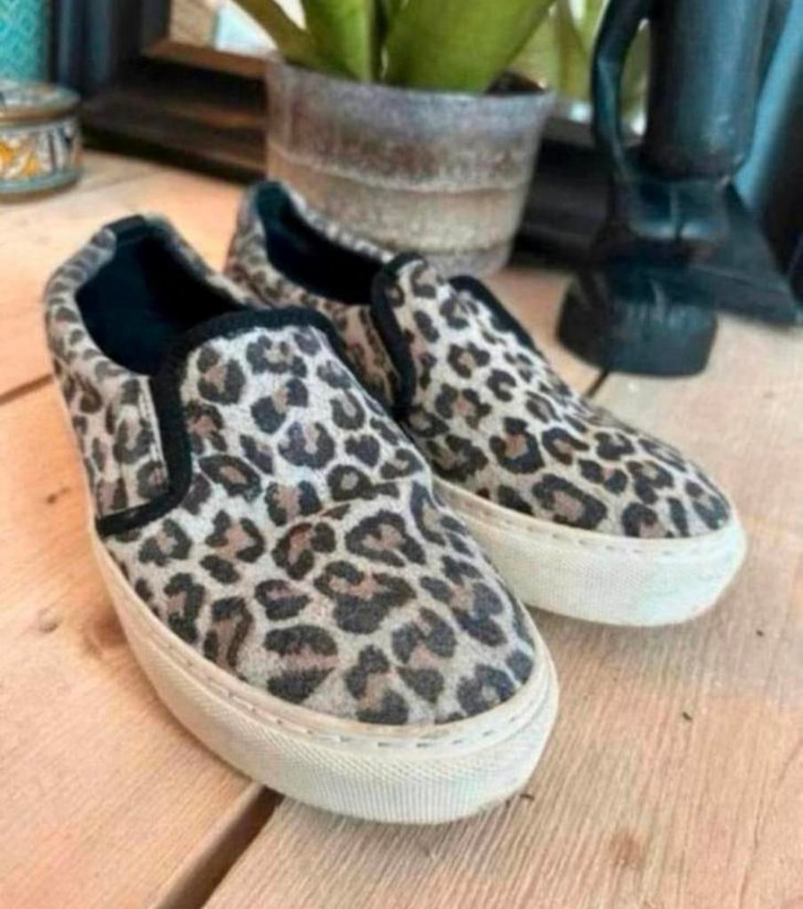 Instappers met panterprint / luipaard van sacha - maat 39, Ophalen of Verzenden, Zo goed als nieuw