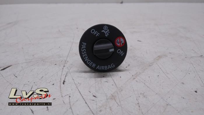 Airbag Slot van een Renault Clio, Auto-onderdelen, Ophalen of Verzenden, 3 maanden garantie, Gebruikt, Renault