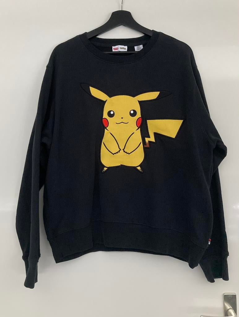 Pokémon x Levi’s Pikachu trui small oversized nieuw unisex, Ophalen of Verzenden, Nieuw, Maat 46 (S) of kleiner, Zwart