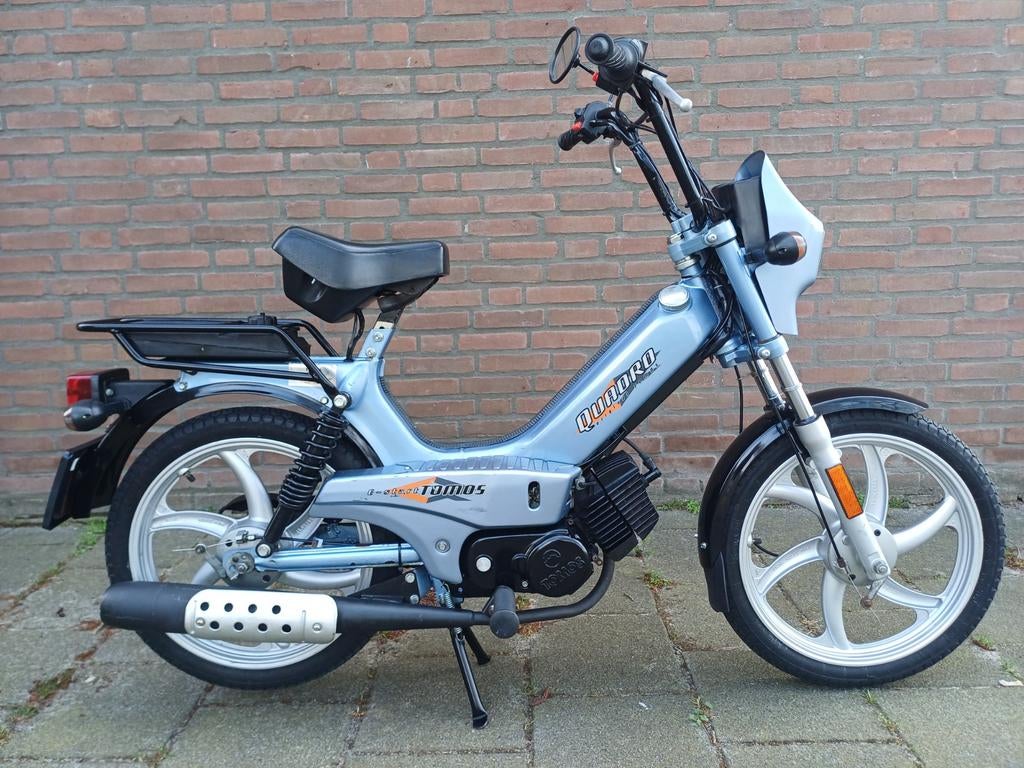 TOMOS QUADRO E-START (NIEUWSTAAT), Fietsen en Brommers, Brommers | Tomos, Ophalen, Zo goed als nieuw, Quadro, Maximaal 25 km/u