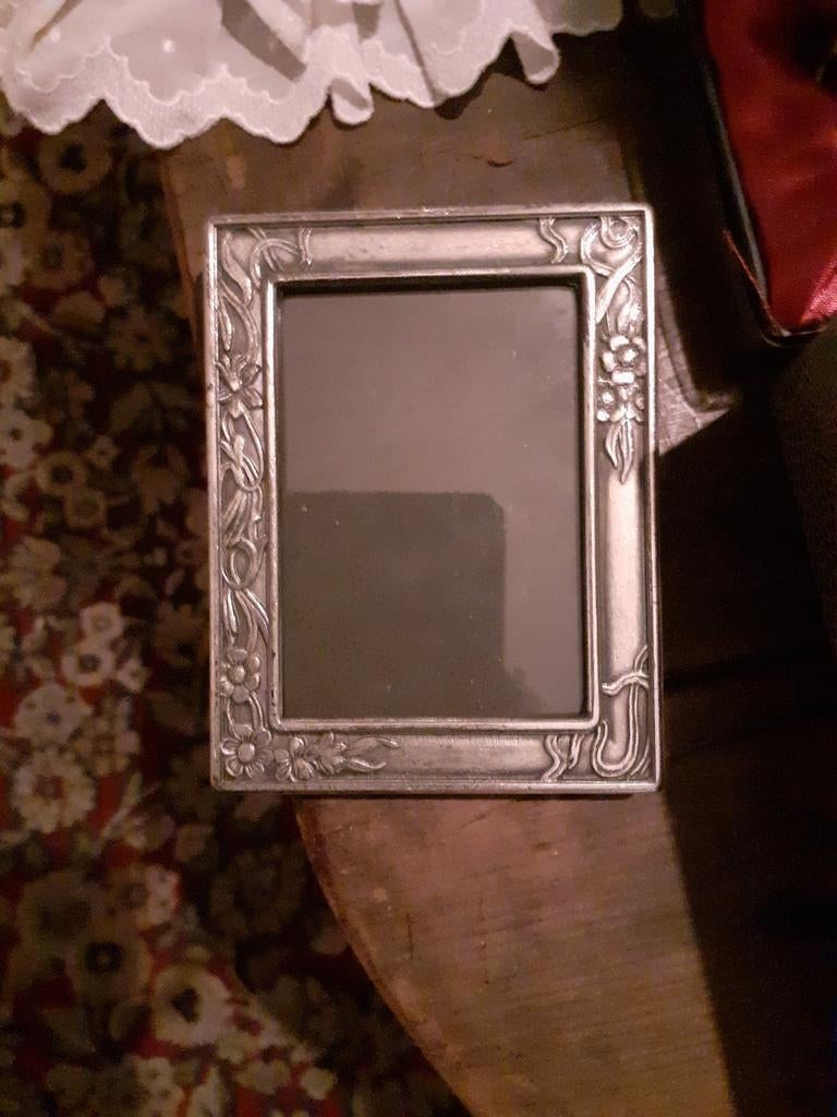 Oude brocante kleine fotolijstje, Ophalen of Verzenden