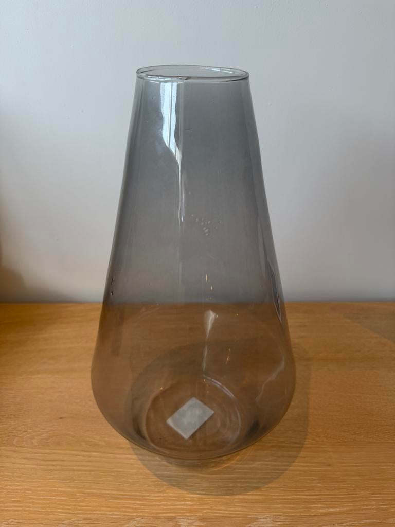 Smoke vaas, Huis en Inrichting, Woonaccessoires | Vazen, Overige kleuren, Ophalen of Verzenden, Minder dan 50 cm, Glas
