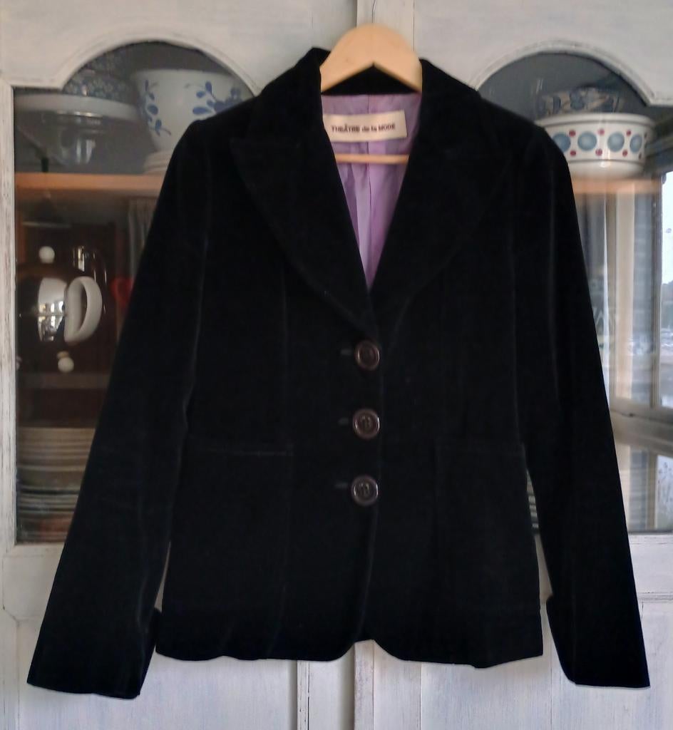 Mooi zwart fluwelen colbertje 38/40 met afbeelding, Ophalen of Verzenden, Zo goed als nieuw, Maat 38/40 (M), Zwart