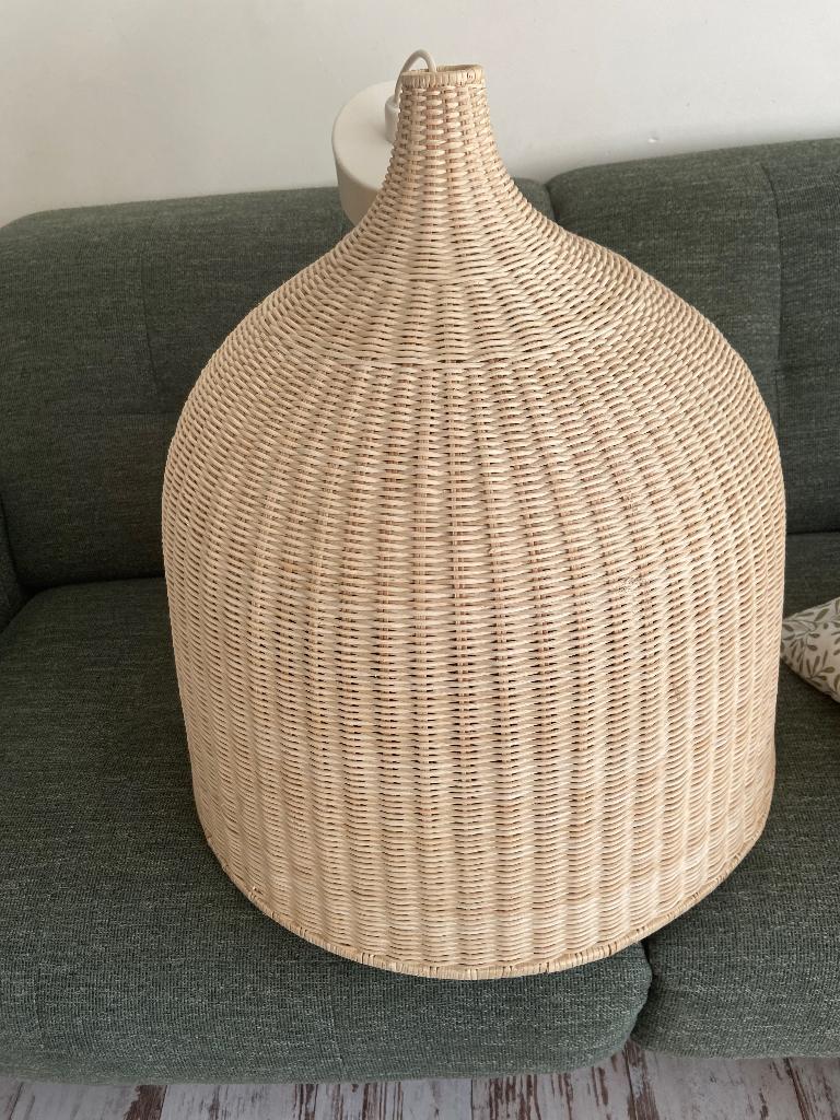 Sfeervolle hanglamp ikea Leran, Huis en Inrichting, Lampen | Hanglampen, Ophalen, Zo goed als nieuw, Minder dan 50 cm