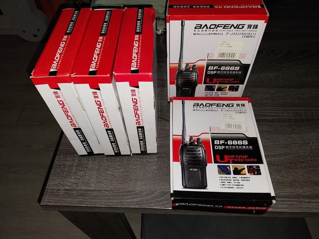 Baofeng walkie talkie, Ophalen of Verzenden