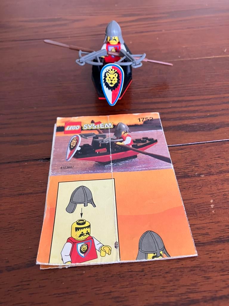 Lego System 1752 ridder in bootje met boekje, Ophalen of Verzenden, Gebruikt, Complete set, Lego