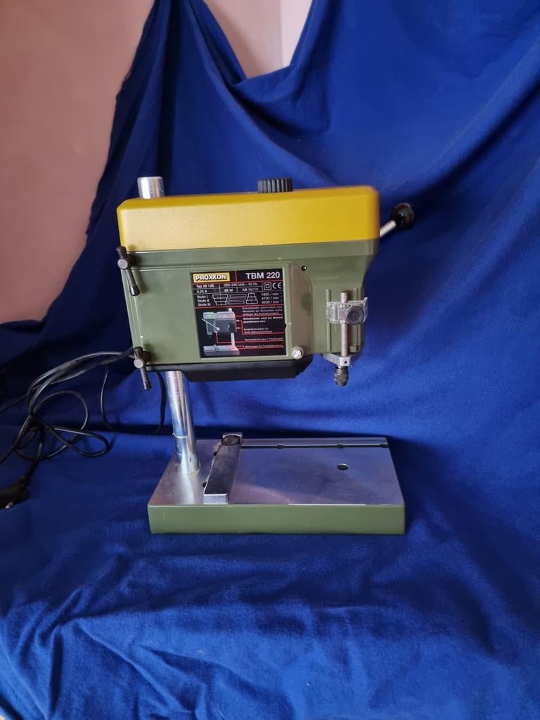 Proxxon boorkolom TBM 220, Ophalen of Verzenden, Zo goed als nieuw, Groter dan 1:32