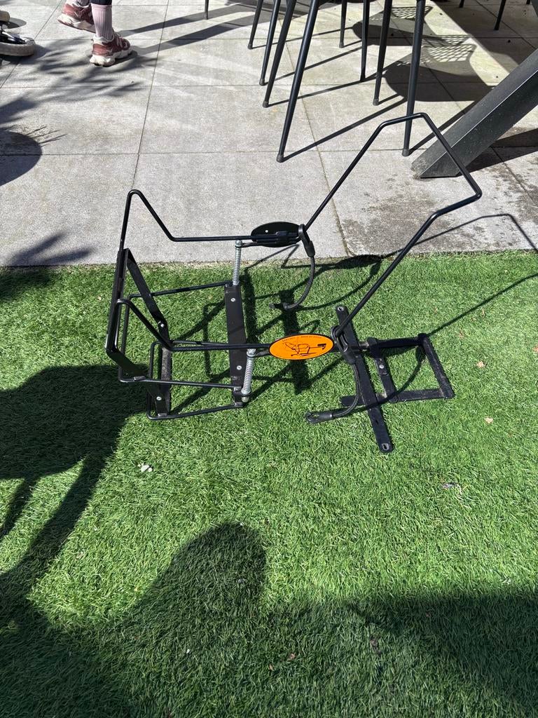 Maxicosi houder voor Babboe bakfiets, Gebruikt, Overige methoden, 0 t/m 13 kg, Ophalen