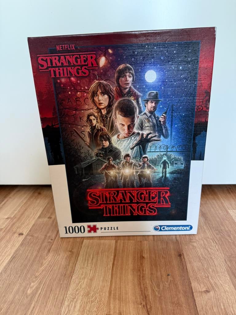 Puzzel Stranger Things, Ophalen of Verzenden, 500 t/m 1500 stukjes, Zo goed als nieuw