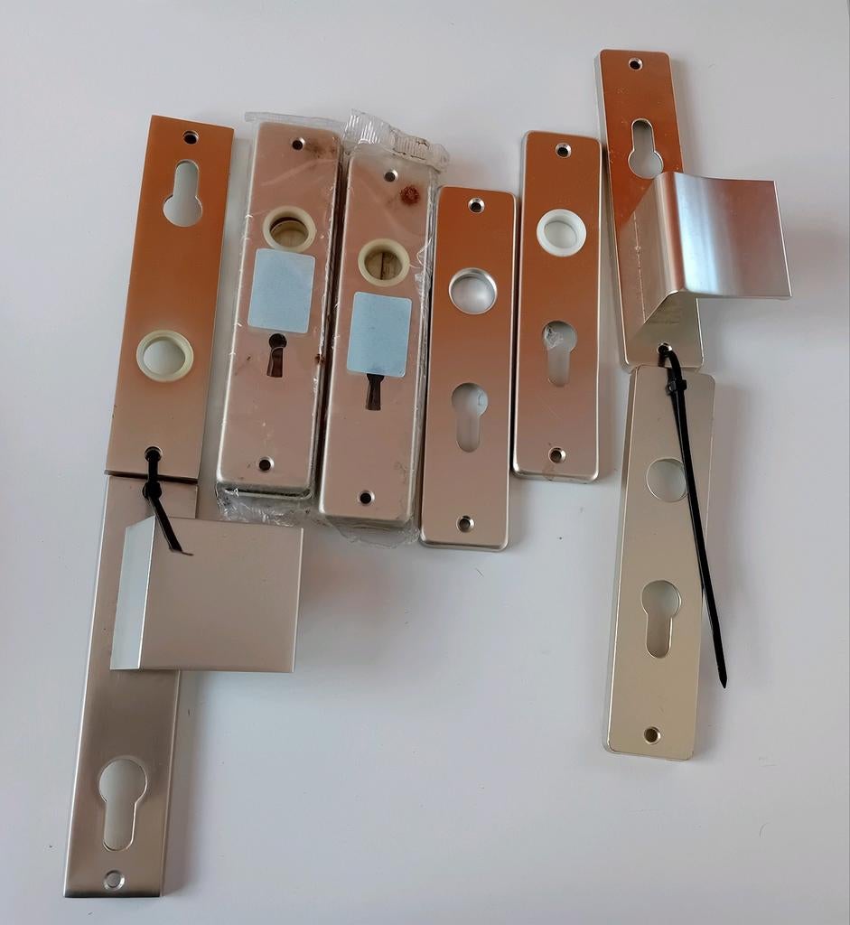 Diverse deurbeslag, ongebruikt, Ophalen of Verzenden, Nieuw