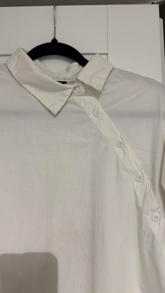 Witte blouse/ overhemd, Ophalen of Verzenden, Zo goed als nieuw, Maat 38/40 (M), Wit