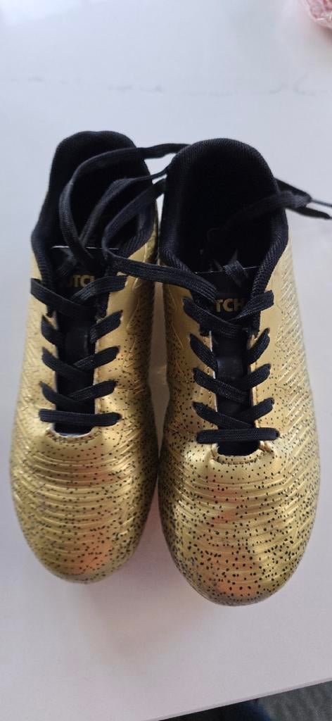 Voetbalschoenen goud, maat 34 - Zo goed als nieuw!, Sport en Fitness, Voetbal, Zo goed als nieuw, Schoenen, Ophalen of Verzenden